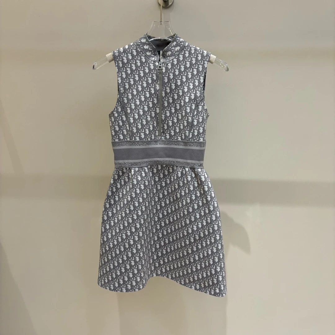 未使用 DIOR/迪奥 DI2345 logo提花满印连衣裙 36码原价1w5