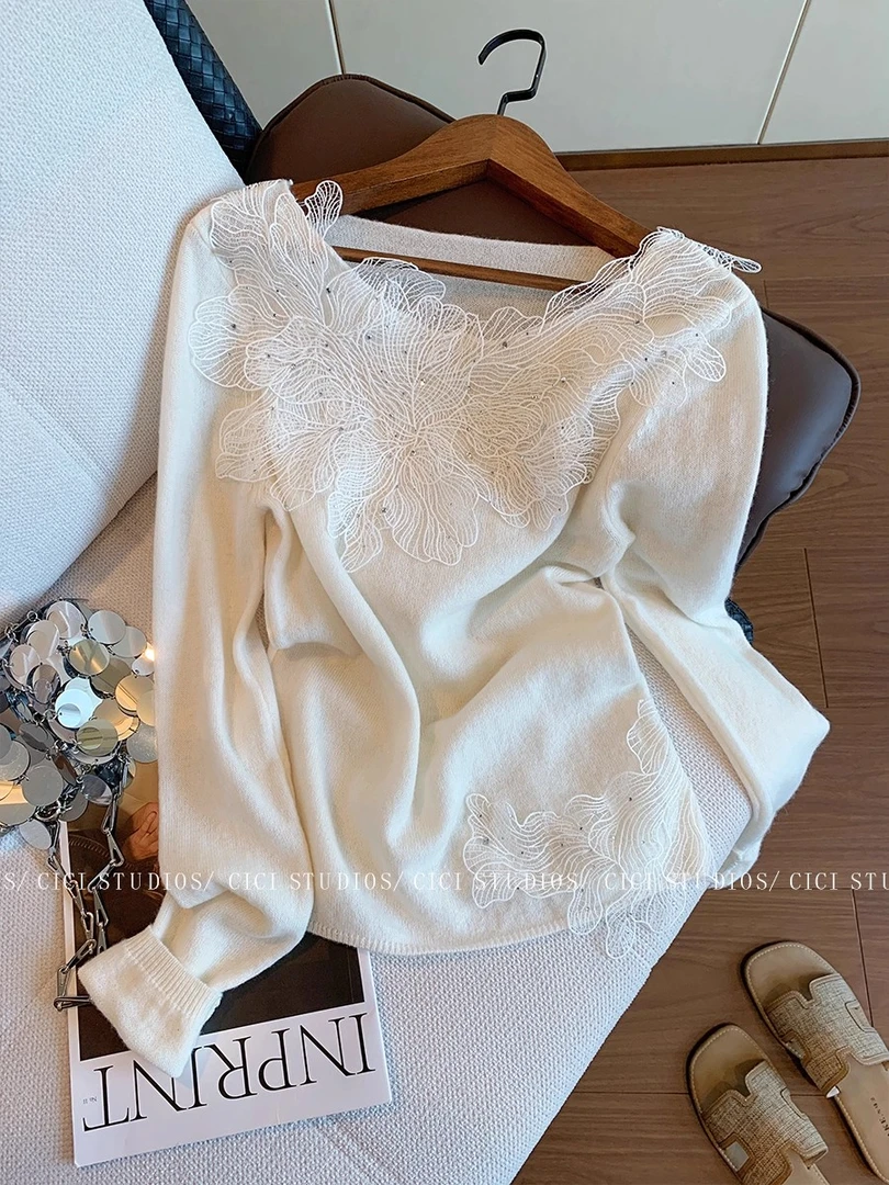 法式蕾丝花边刺绣针织衫女早秋2025新款甜美风气质温柔内搭打底衫