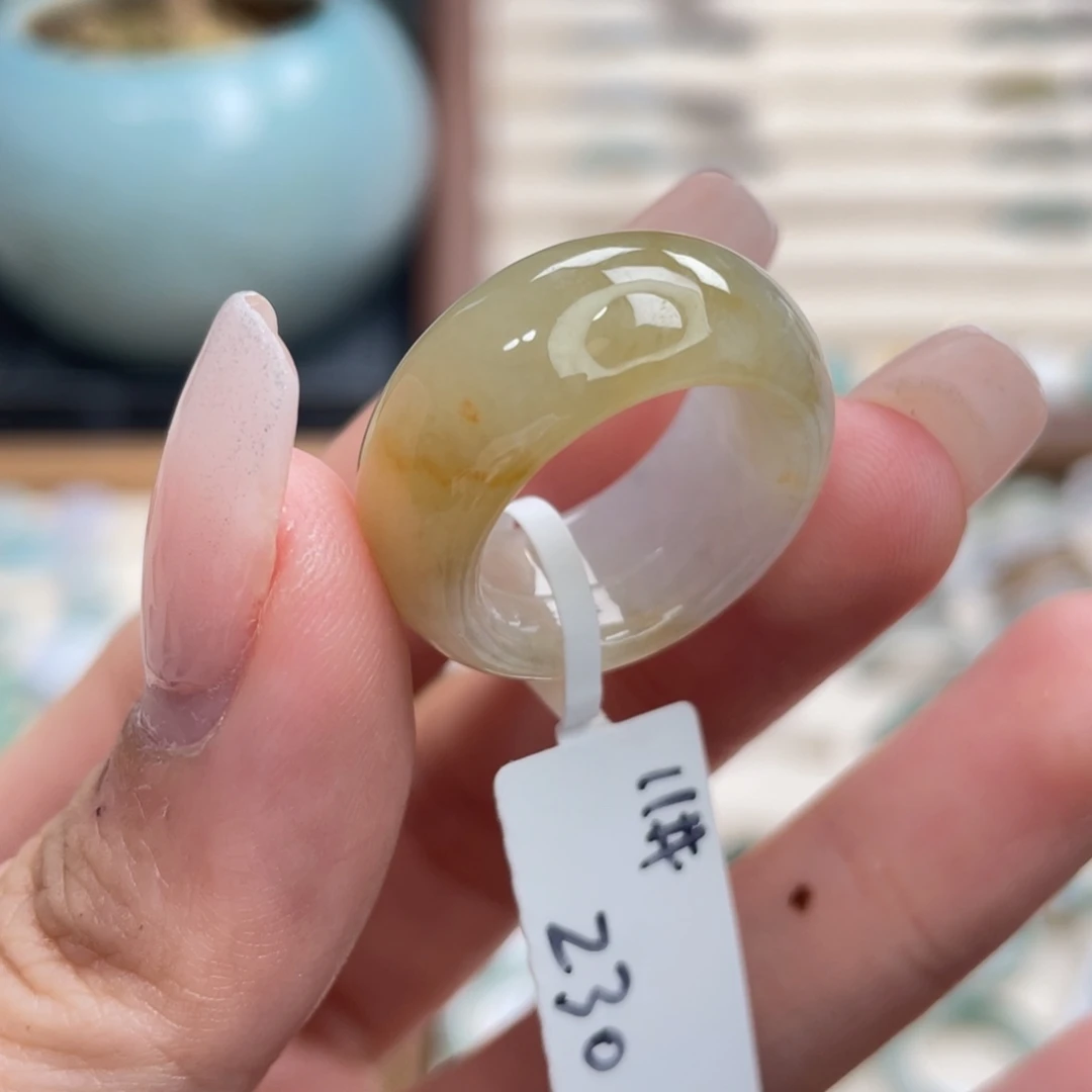 翡翠未镶嵌戒圈a09港圈11牛奶焦糖布丁墩墩