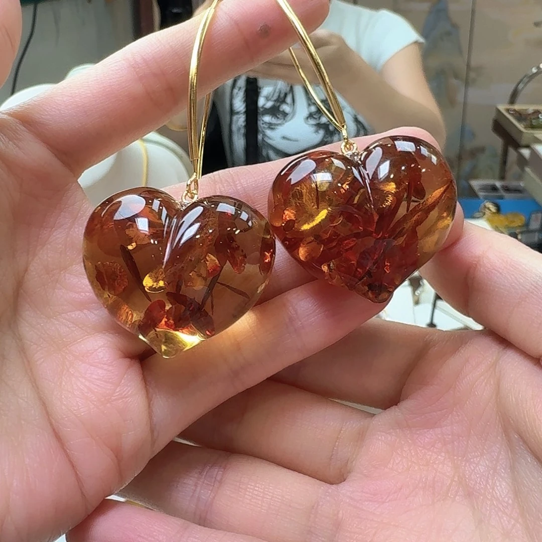 琥珀未镶嵌颈饰耳坠