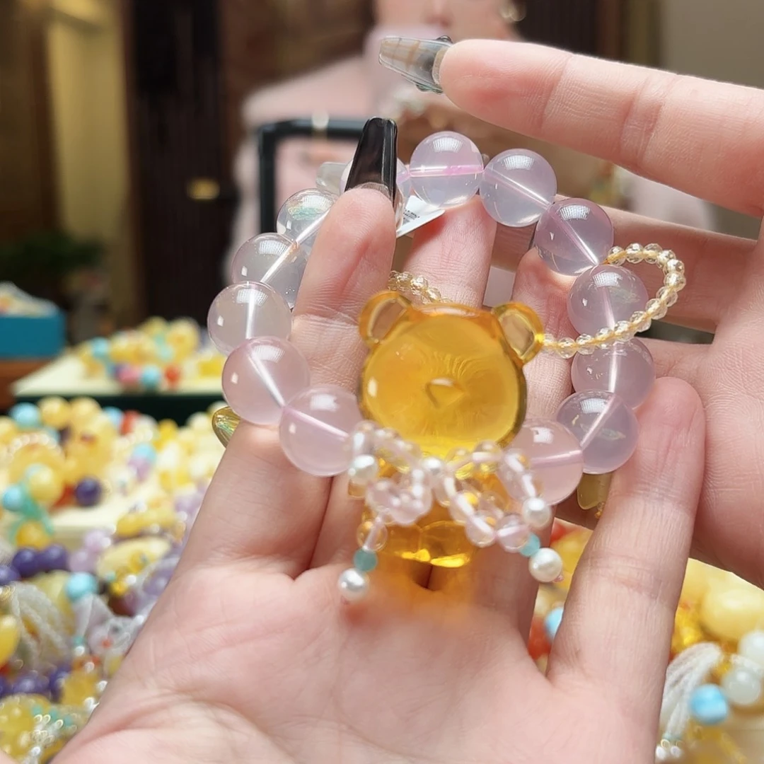 琥珀颈饰未镶嵌琥珀