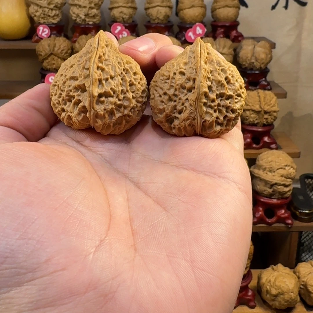 铁核桃把件金嘴铁寿桃41尺