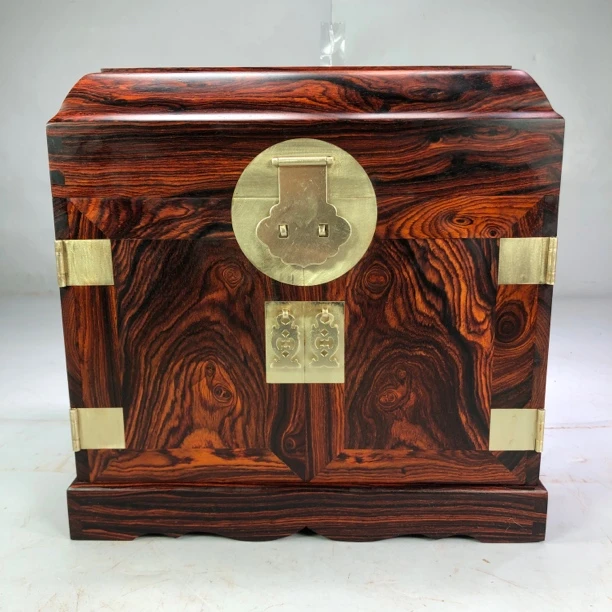 32cm微凹黄檀官皮箱全独板，隼榫结构，无漆烫蜡