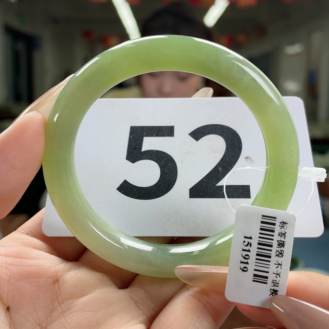 和田玉未镶嵌手镯结构