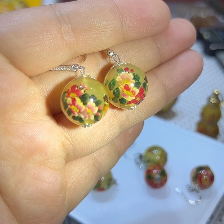 琥珀未镶嵌颈饰耳环