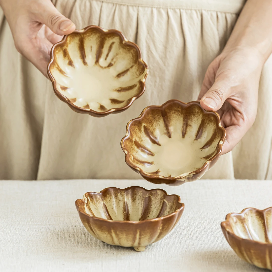 YE HOME 日式花型粗陶小碟子家用蘸料碟凉菜碟火锅调味碟饺子醋碟
