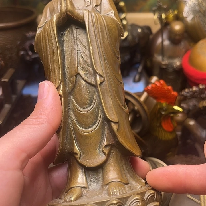 精美铜器批发档口