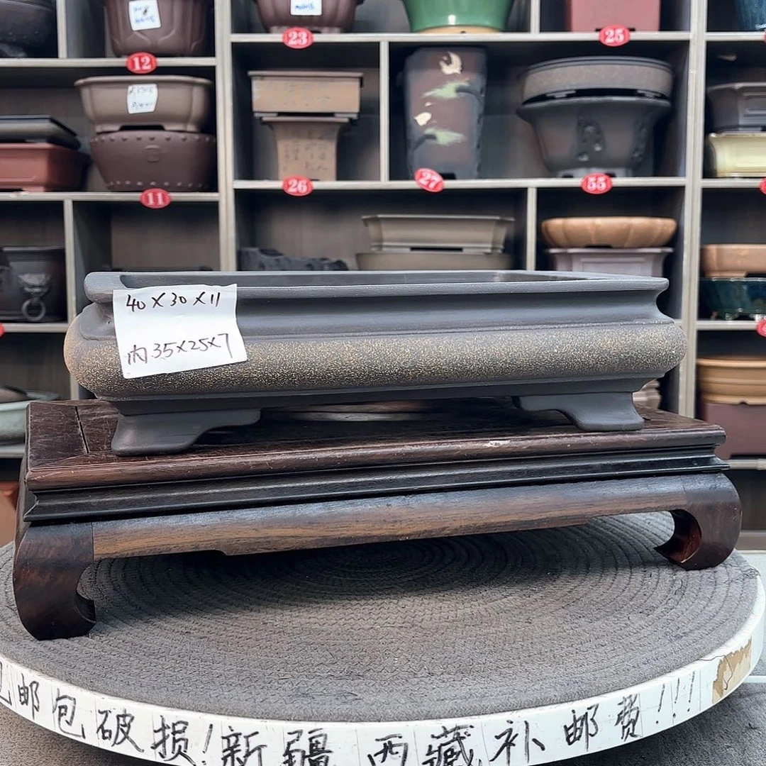 紫砂花盆紫砂的味道很浓很香