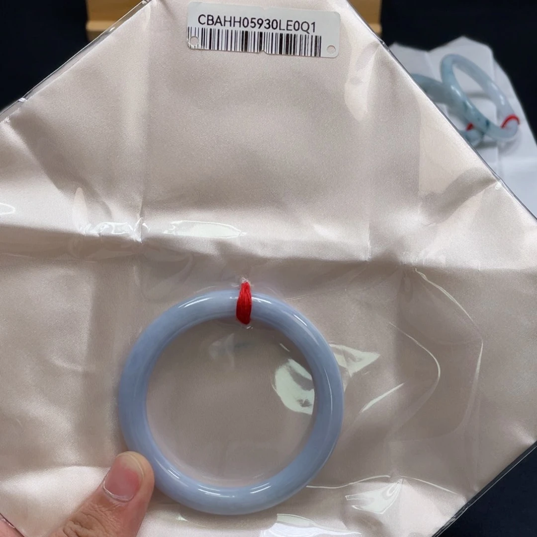 翡翠手镯未镶嵌天然缅甸翡翠a货手镯