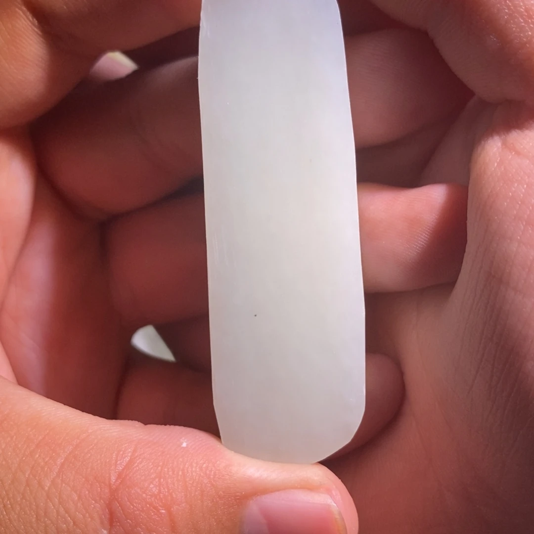 佛***民定制和田玉未镶嵌1