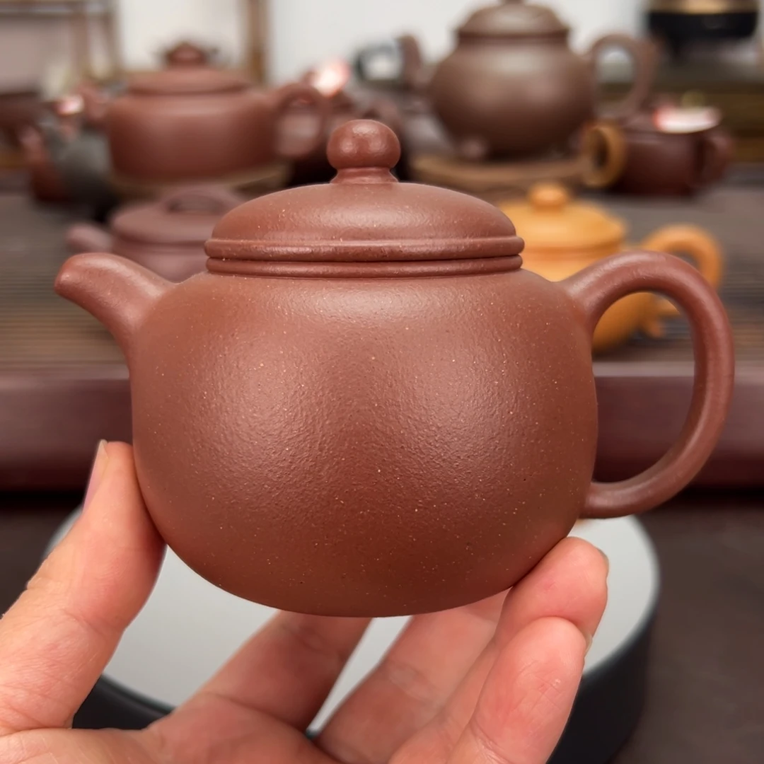 茶壶紫砂底槽青微微瑕 190 毫升