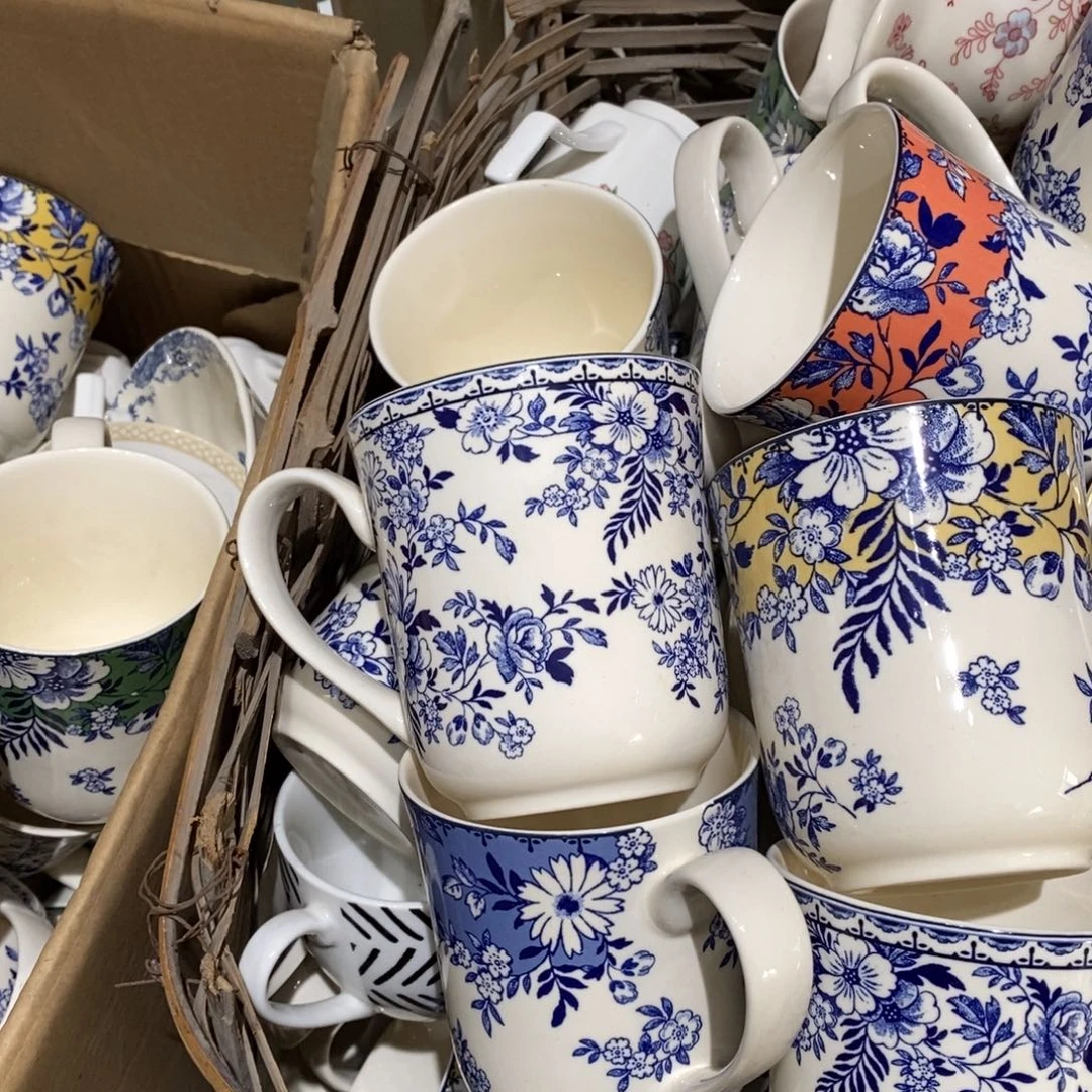 瓷微瑕满花马克杯