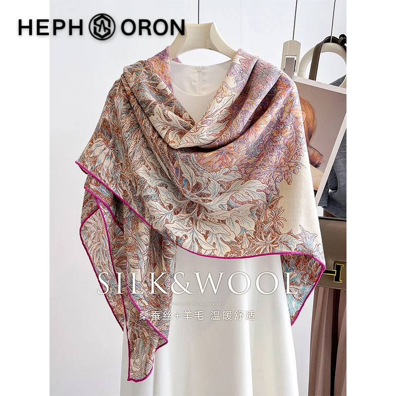 真丝羊毛围巾女款爆款2025新款波西米亚风双面印花多功能披肩外搭
