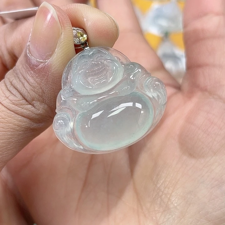 翡翠挂件18K金镶嵌佛公