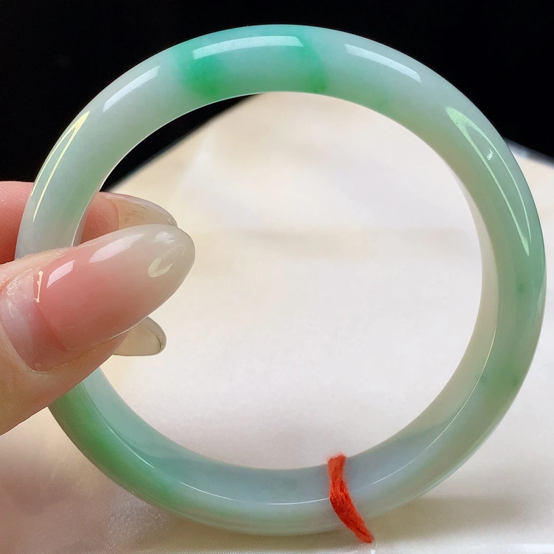 翡翠手镯未镶嵌天然翡翠5166