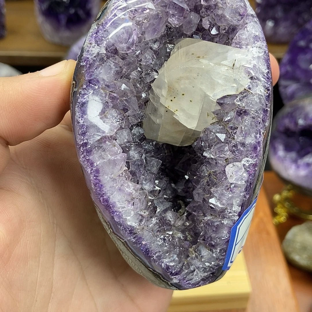 紫晶大型摆件（非配饰）未镶嵌