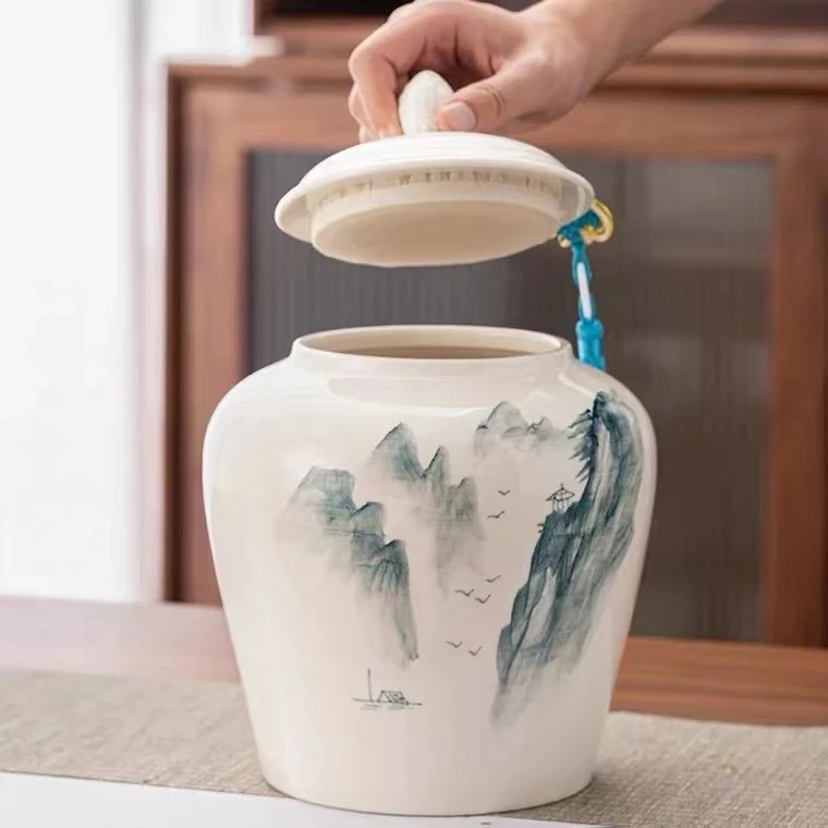 茶叶罐，储物罐，手绘大号羊脂玉家用防潮密封罐，陶瓷