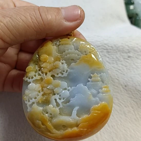 翡翠颈饰未镶嵌张*林