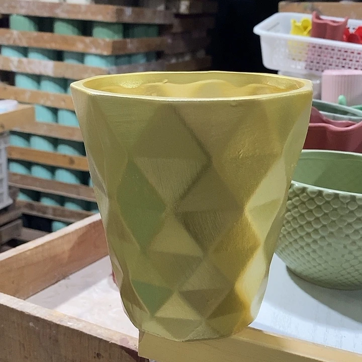 陶盆有孔 瑕疵针孔漏釉介意勿拍外口 13外高14