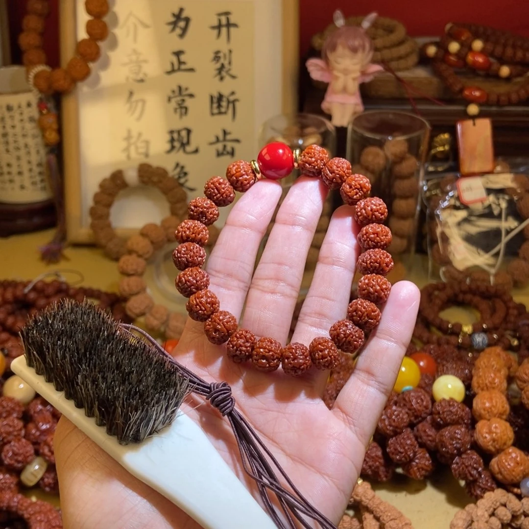 金刚菩提吊坠126玉化单金色隔片红珠