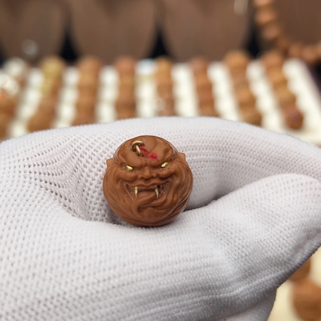 猴头核桃吊坠獠牙添僧