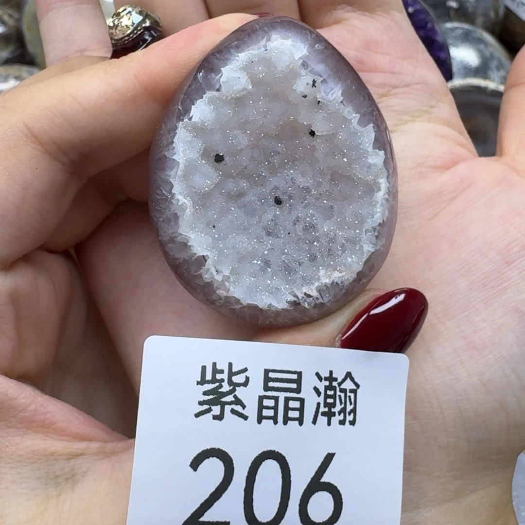 玉***品未镶嵌水晶大型摆件（非配饰）