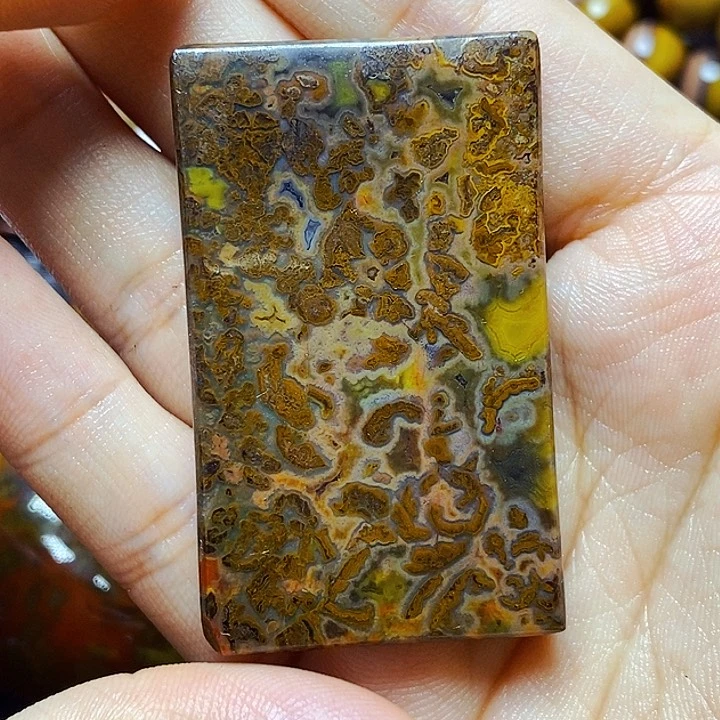 玛瑙/玉髓颈饰未镶嵌江****辑