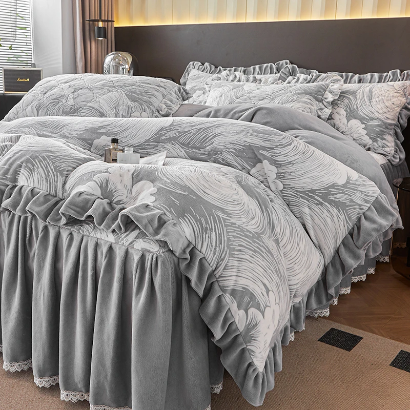 雕花牛奶绒床裙款四件套加绒加厚珊瑚绒床罩双面加绒被套冬季保暖