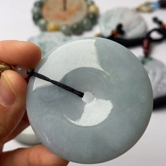 翡翠未镶嵌挂件翡翠