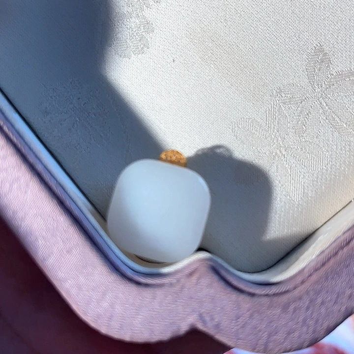 和田玉18K金镶嵌吊坠(不含链)