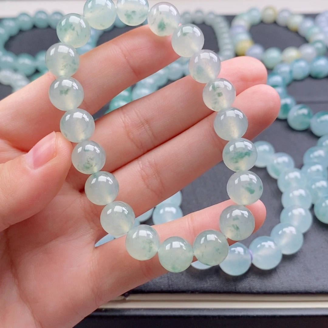 翡翠未镶嵌手串珠宝