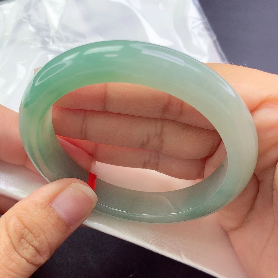 【闪购商品】未镶嵌手镯翡翠881655