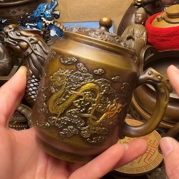 精美铜器批发档口