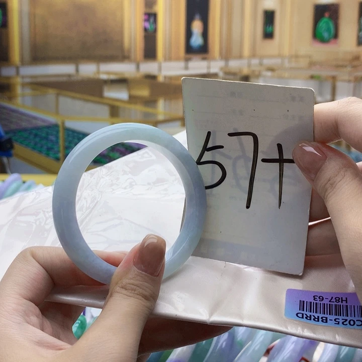 翡翠未镶嵌手镯998、09……