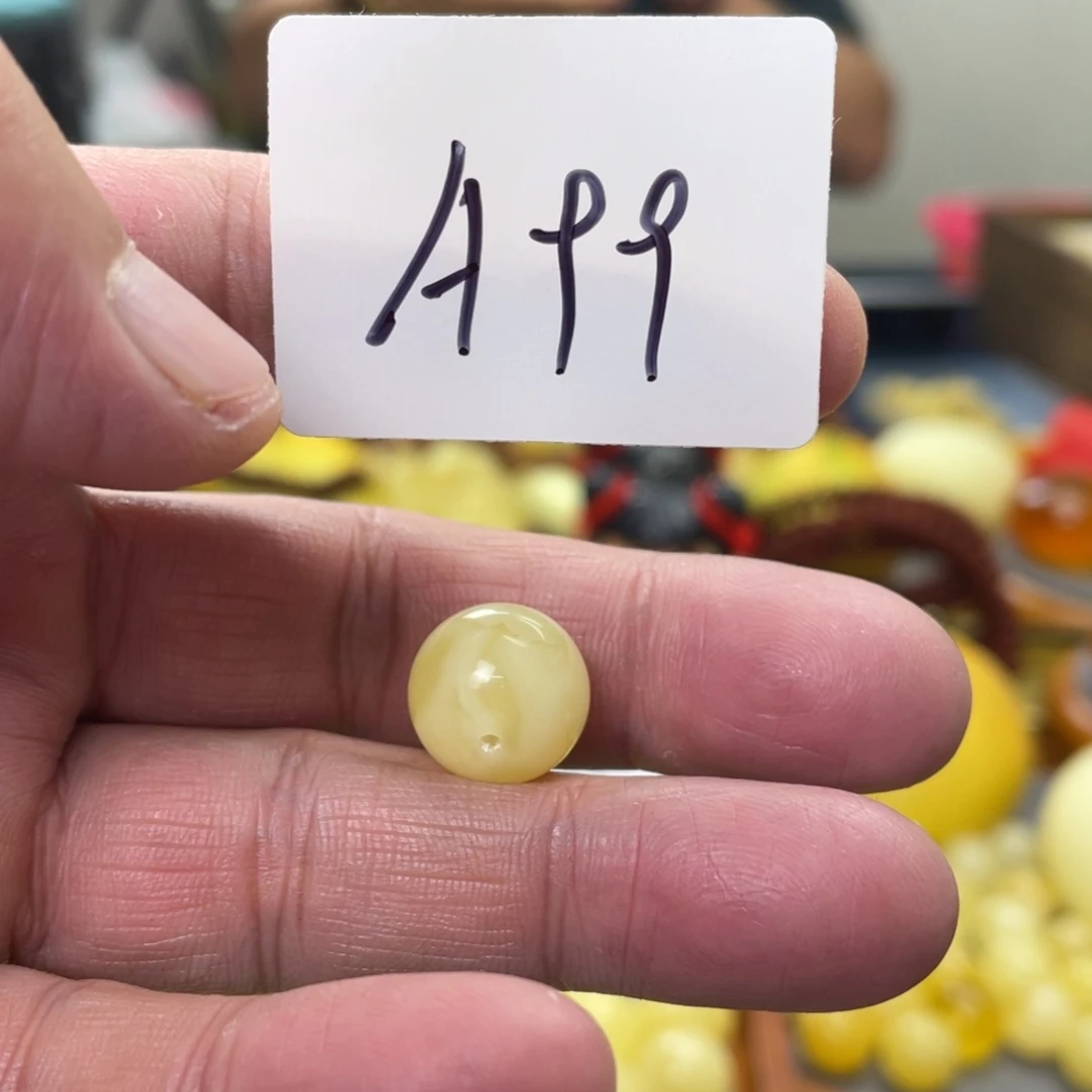 手链琥珀未镶嵌多样性发,发其中一件