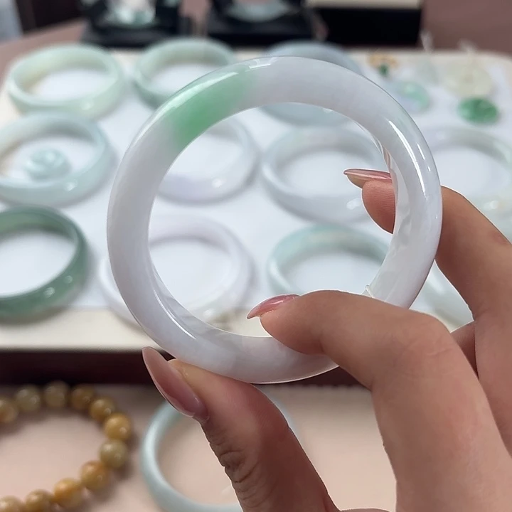 翡翠未镶嵌手镯（序号14）点菜看细节