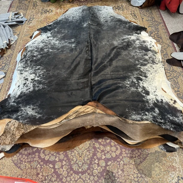 【本尼家】F185 240x210cm专拍牛皮地毯家用轻奢手工