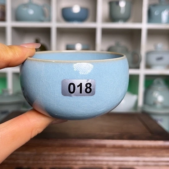 杯018天蓝手工拉胚禅定杯微微瑕