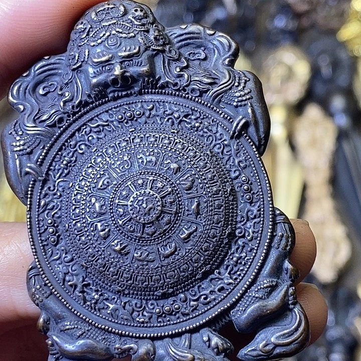 青铜轮回牌背面有点印子福利福利