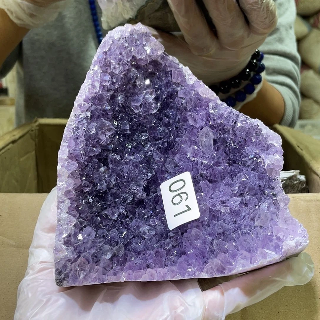 水晶未镶嵌珠宝半成品