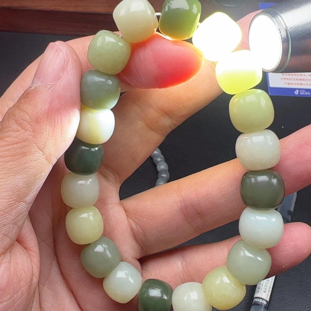 和田玉手链未镶嵌