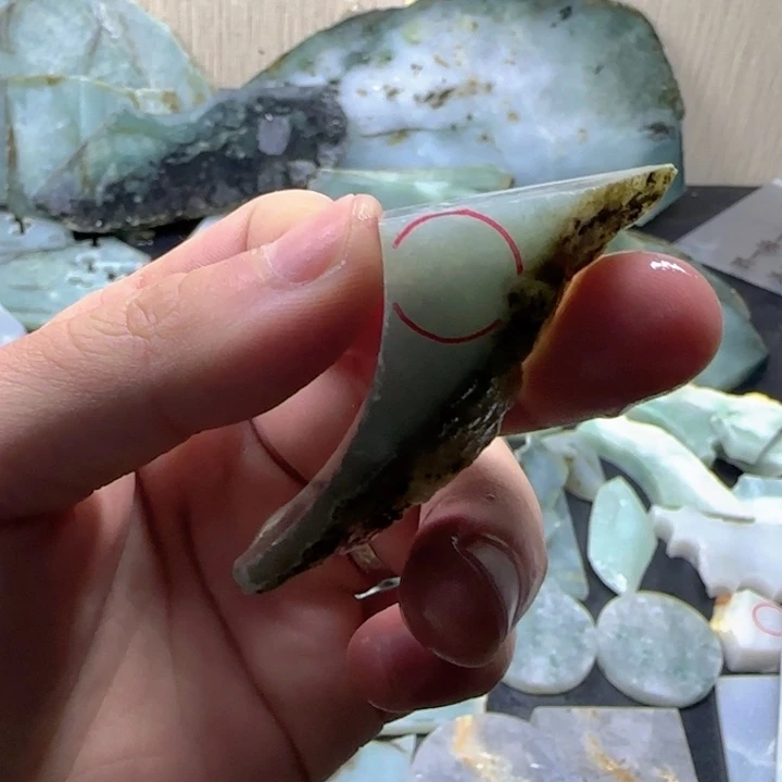 翡翠未镶嵌颈饰纯天然缅甸翡翠