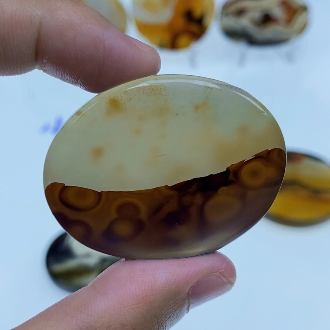 玛瑙/玉髓未镶嵌珠宝半成品