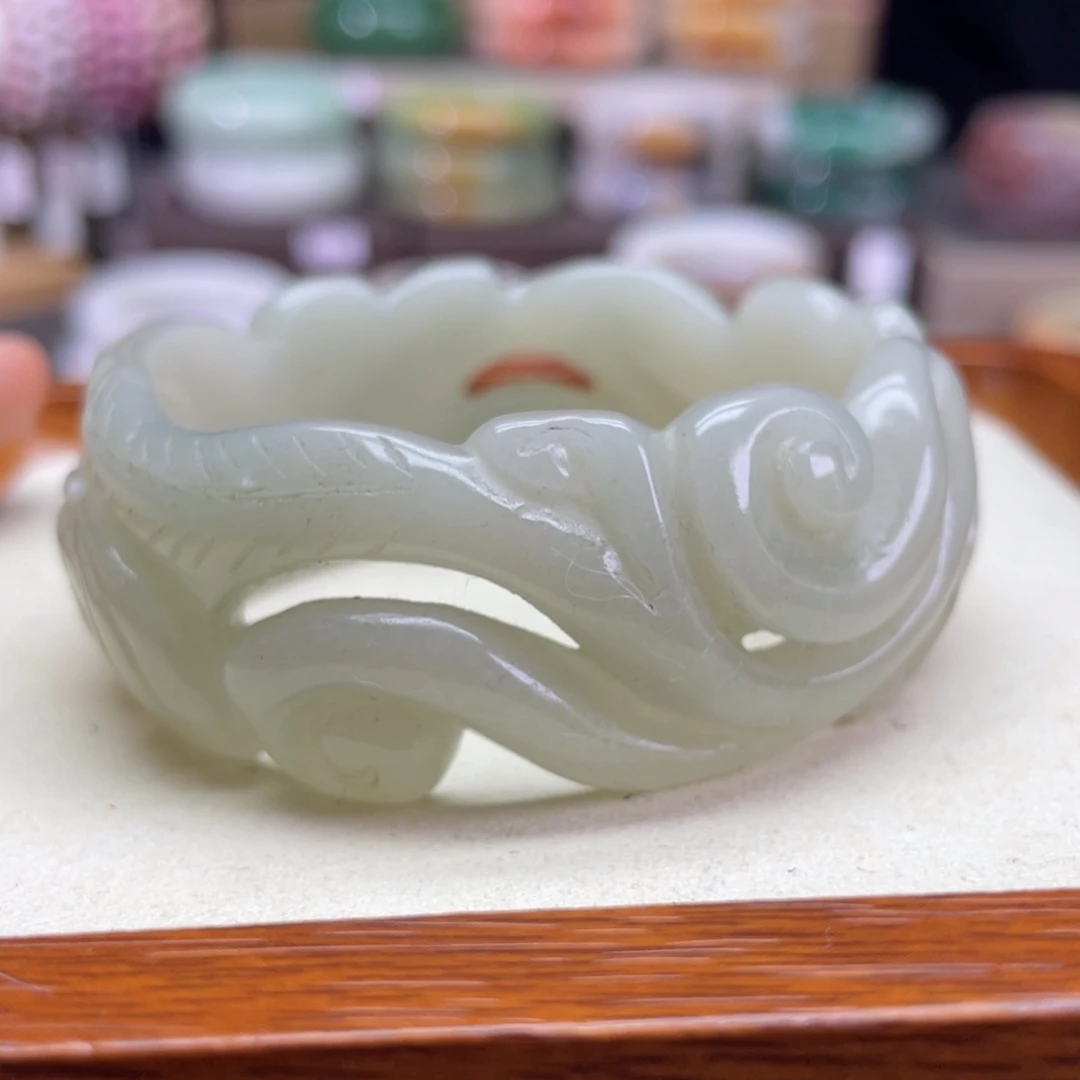 石英质玉未镶嵌手镯