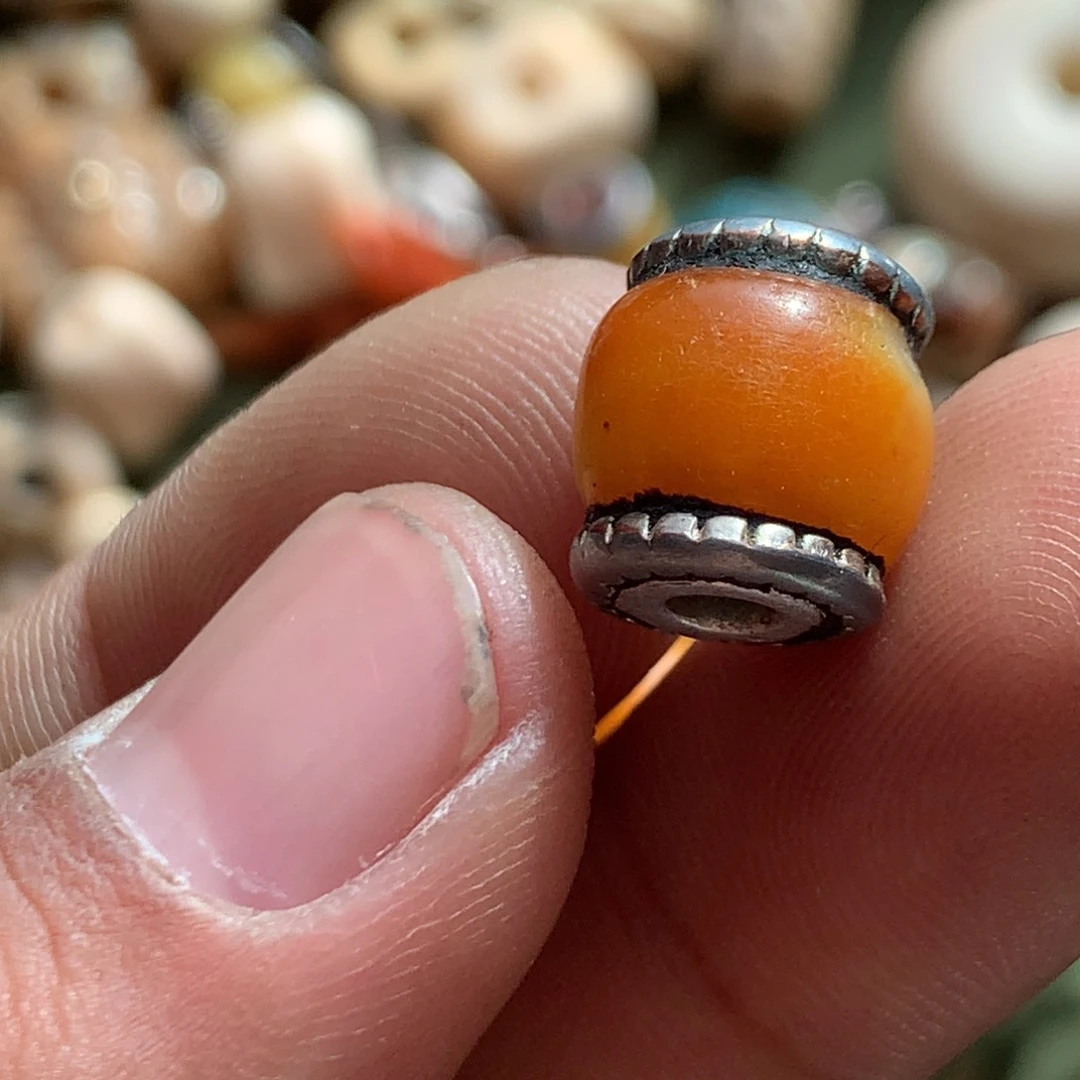 琉璃颈饰藏传小元素