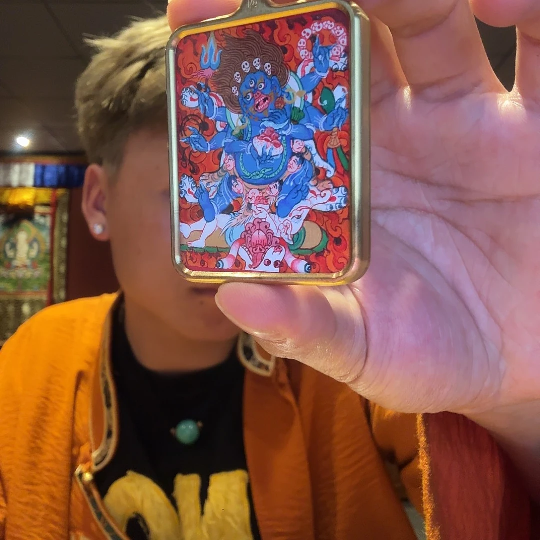 吊坠六臂玛哈嘎啦大黑天