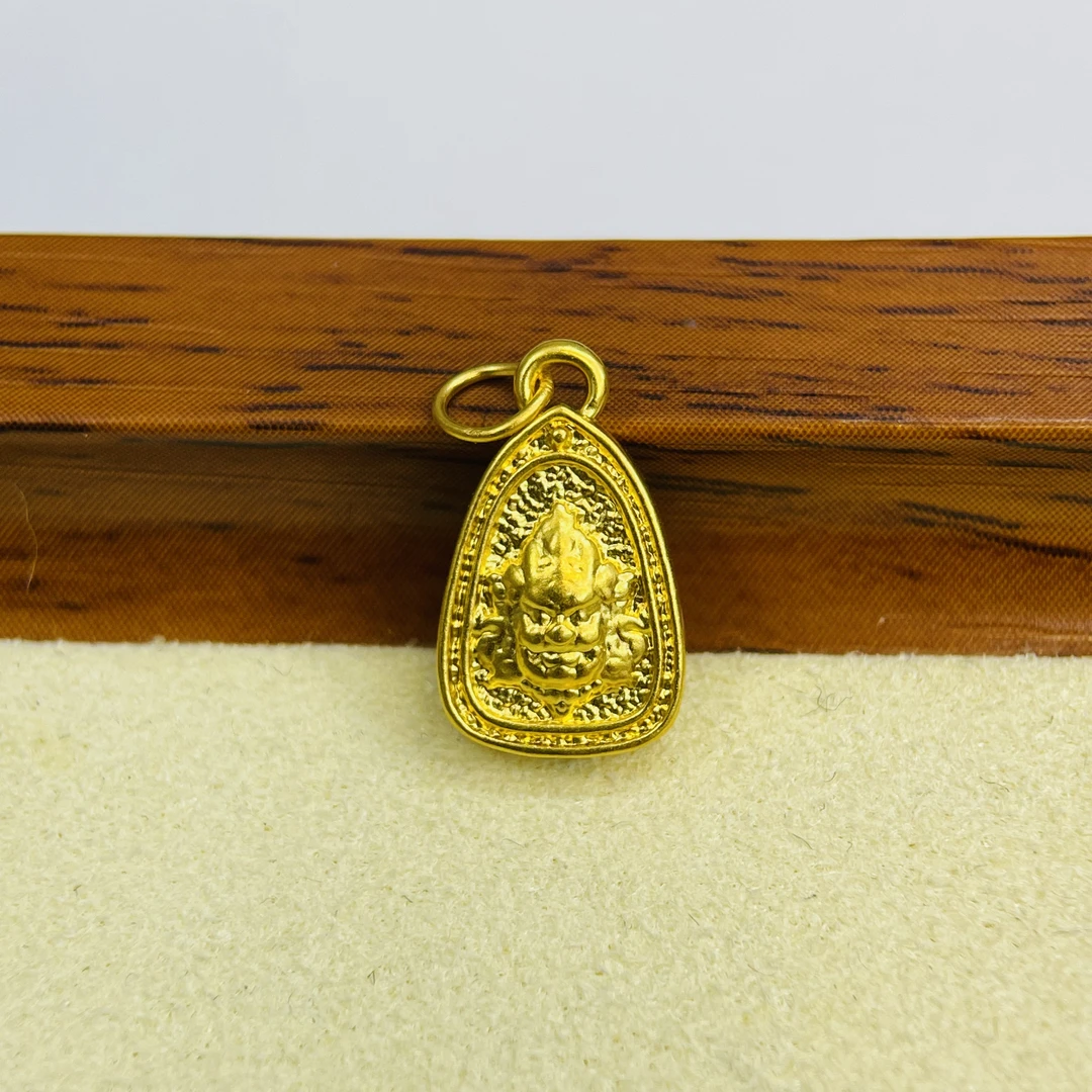 新金社黄金足金999小三角黄财神DP2419