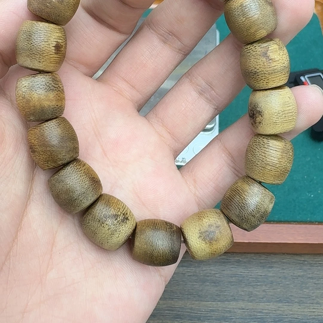沉香沉香碎屑海南蜜结006