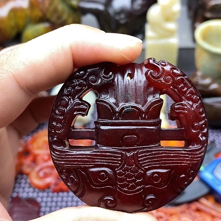 未镶嵌蛇纹石玉颈饰