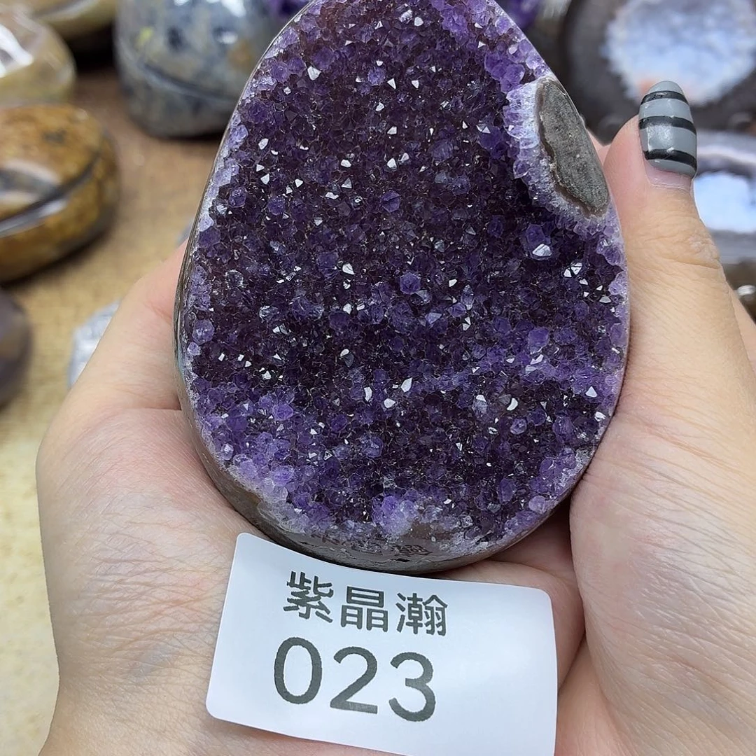 玛瑙/玉髓未镶嵌珠宝奇石